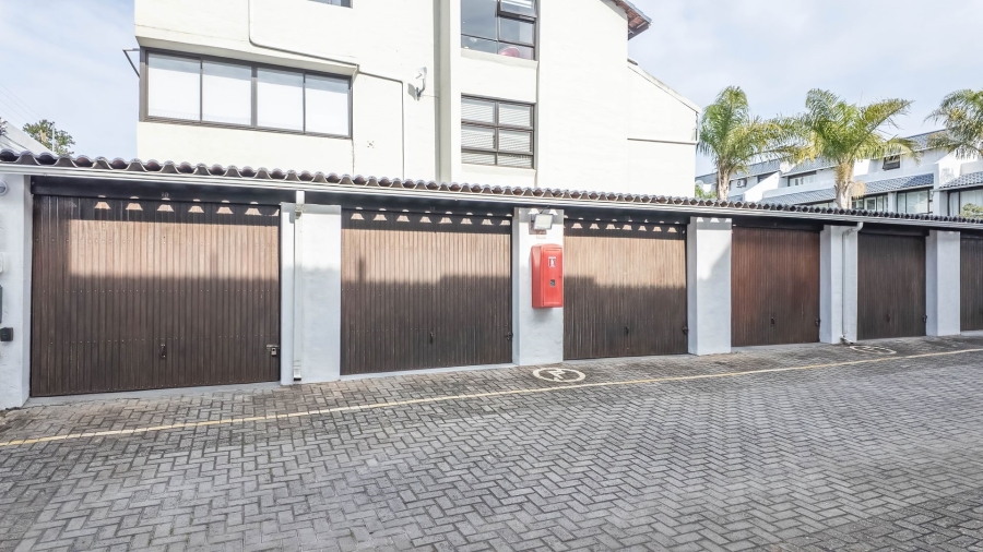 3 Bedroom Property for Sale in Bowtie Western Cape